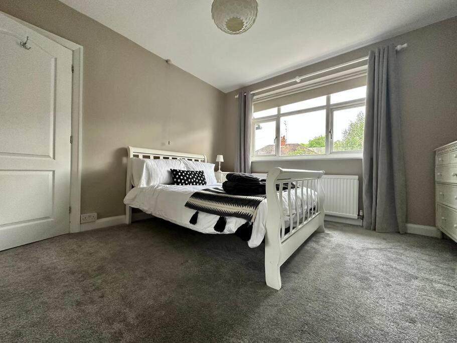 Stunning 5 Bed House In Chapel Allerton, Sleeps 9 Leeds (West Yorkshire) Exterior foto